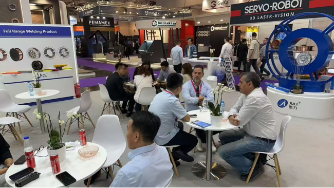 1758092852773910.png image.png